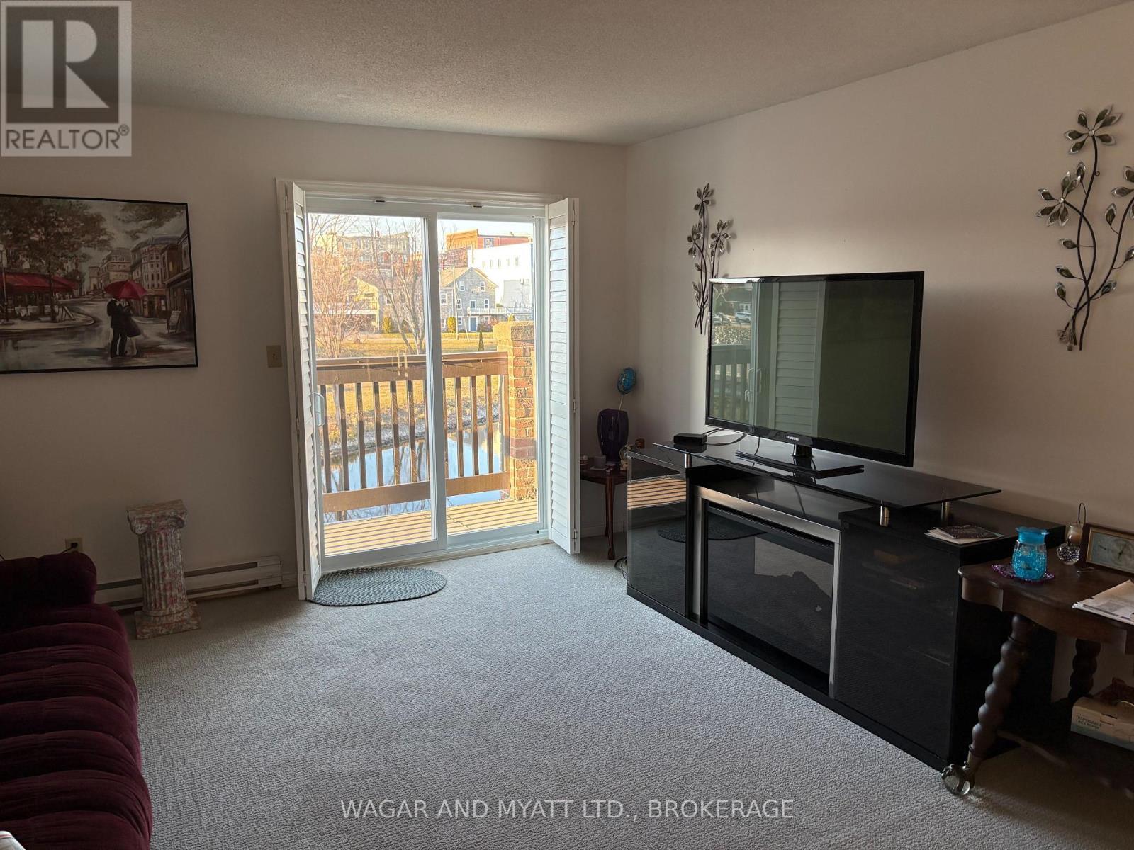 303 - 7 Centre Street, Greater Napanee (Greater Napanee), ON - Indoor