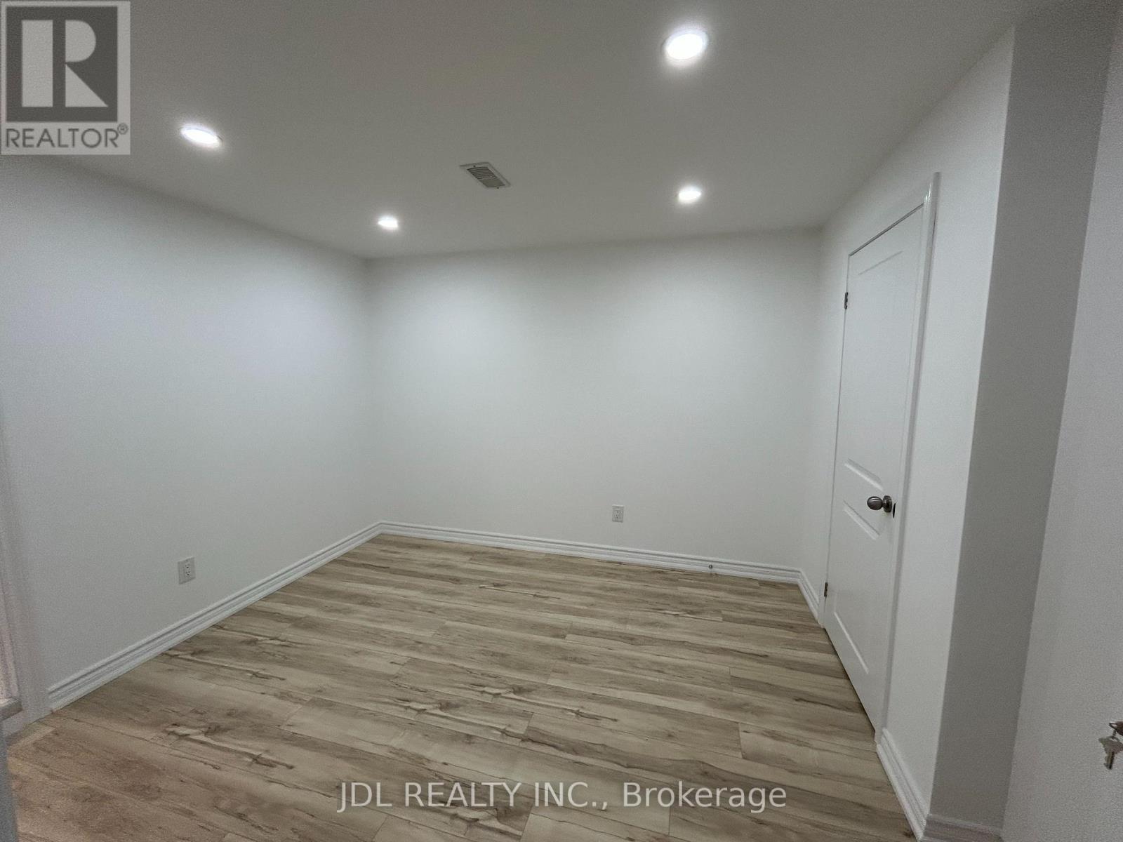 Bsmt - 22 Bern Street, Markham, ON - Indoor Photo Showing Other Room