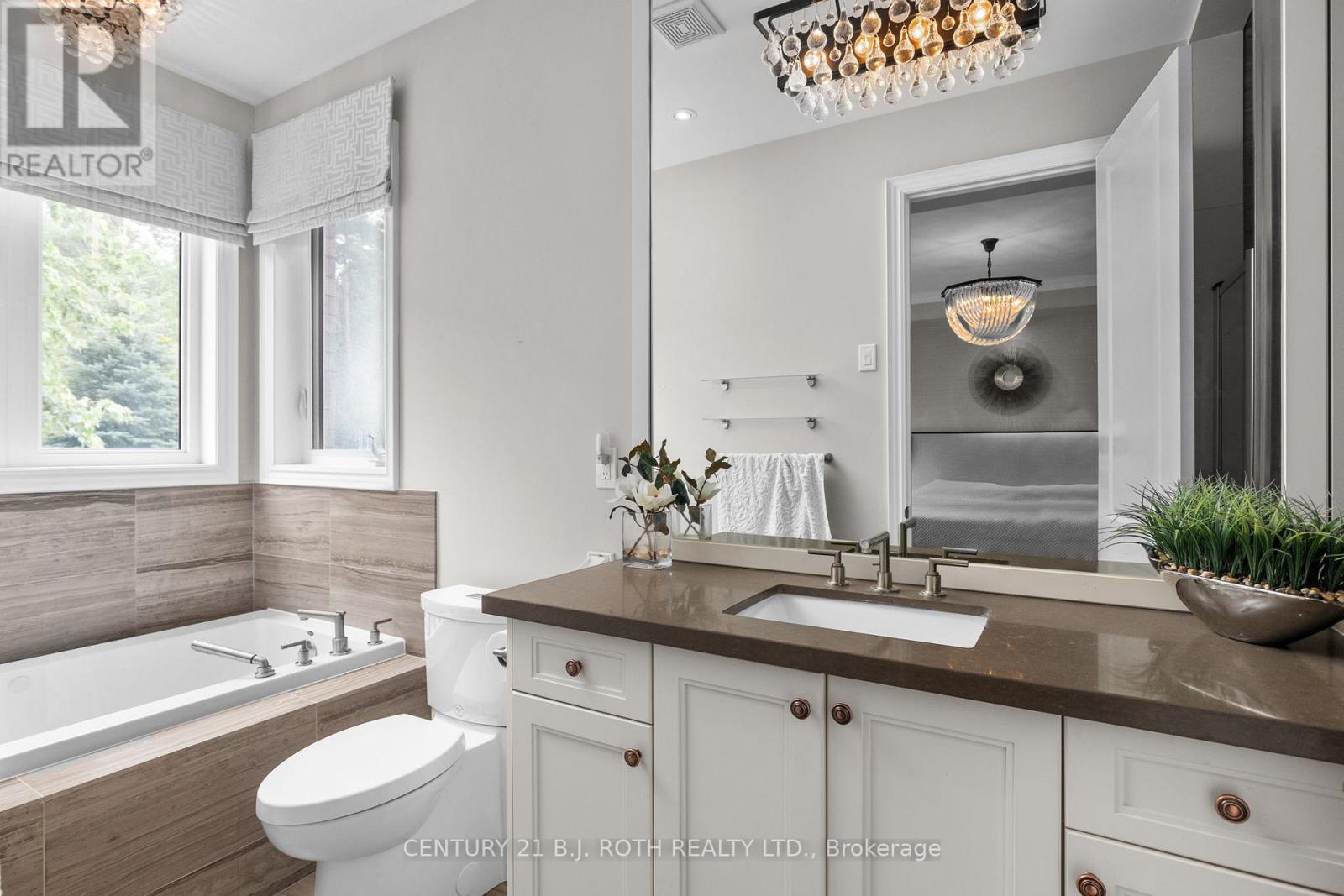 3 Cameron Street, Springwater, ON - Indoor Photo Showing Bathroom