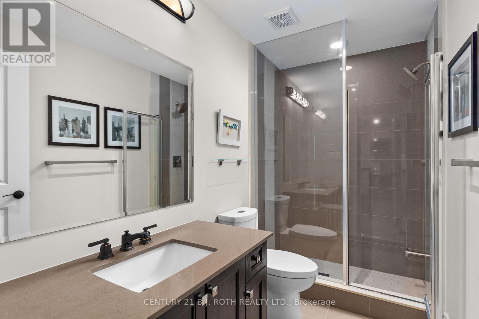 3 Cameron Street, Springwater, ON - Indoor Photo Showing Bathroom
