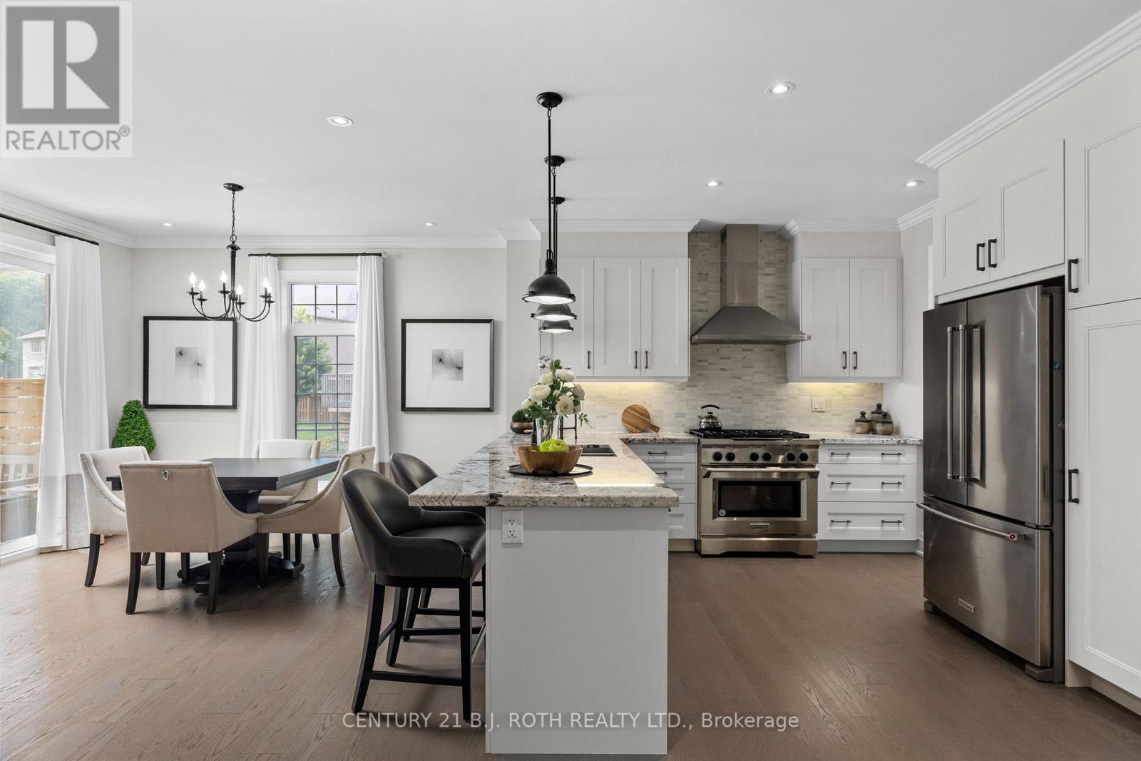 3 Cameron Street, Springwater, ON - Indoor Photo Showing Other Room