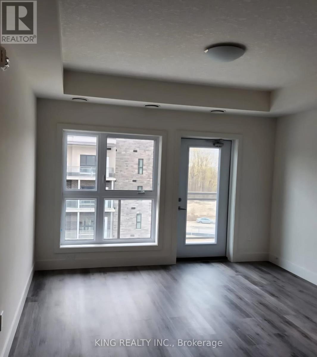 401 - 1201 Lackner Place, Kitchener, ON - Indoor Photo Showing Other Room