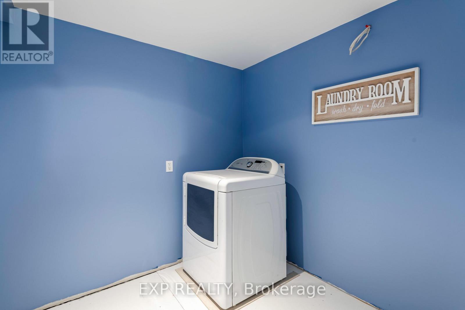295089 8Th Line, Amaranth, ON - Indoor Photo Showing Laundry Room