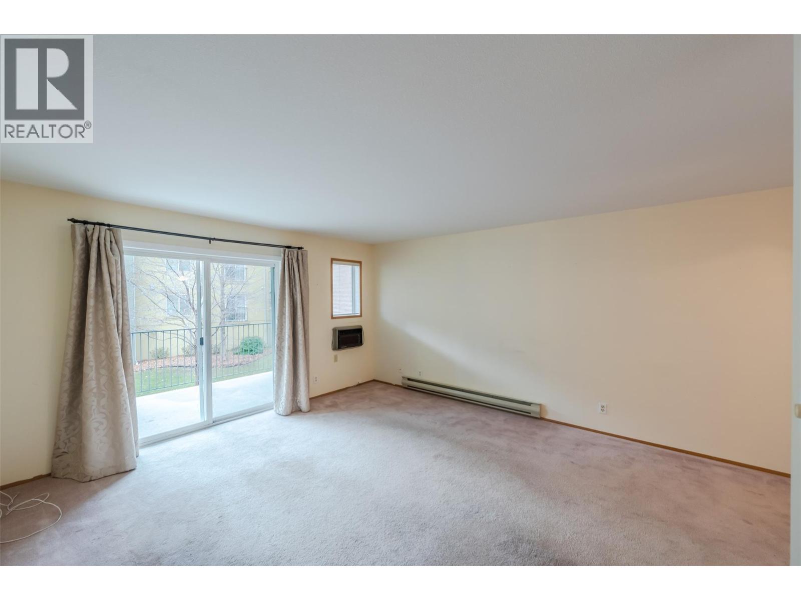 3426 Hemlock Street Unit# 109, Penticton, BC - Indoor Photo Showing Other Room