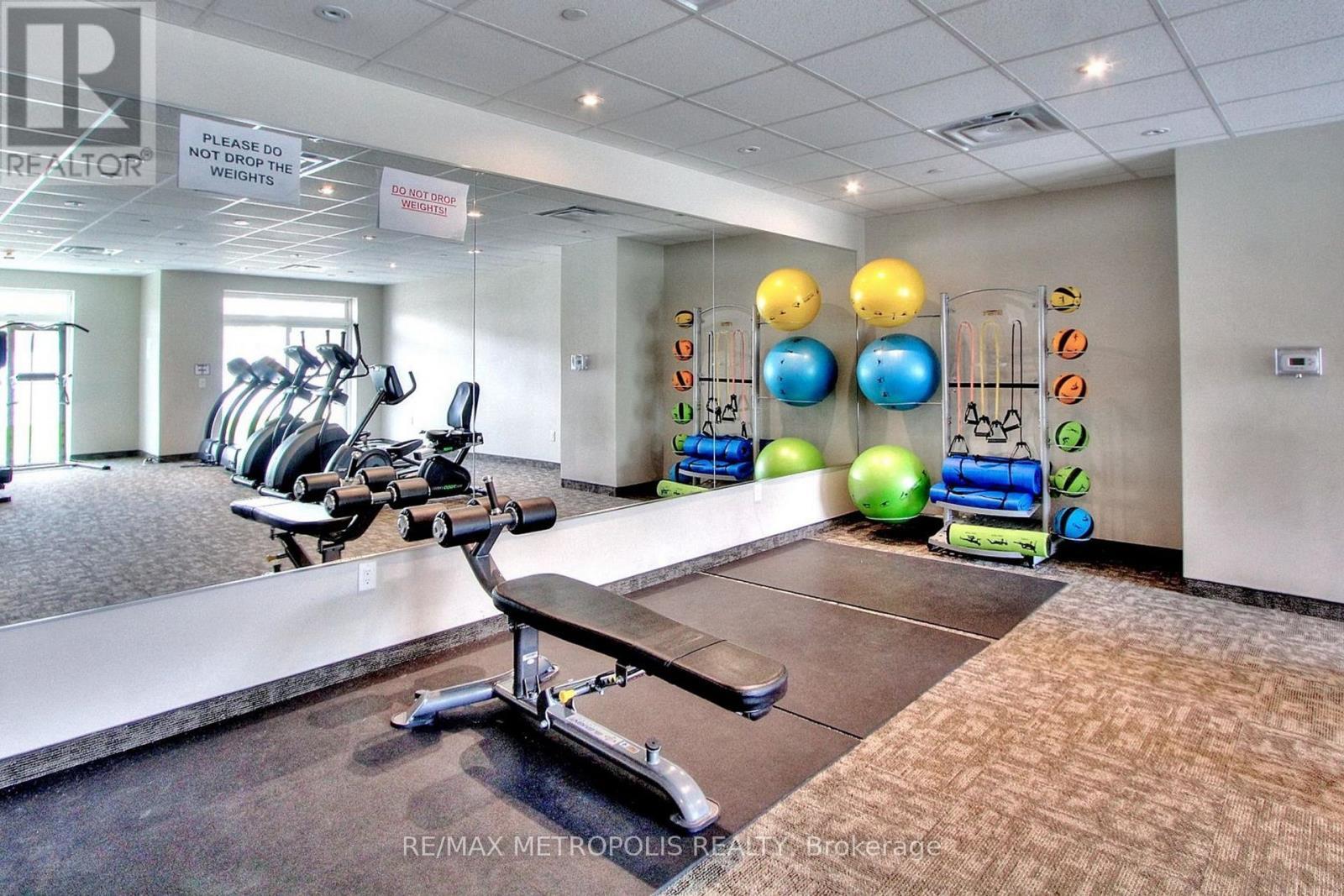 816 - 7325 Markham Road, Markham, ON - Indoor Photo Showing Gym Room