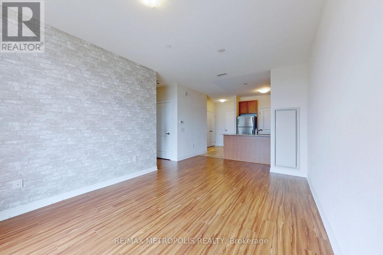 816 - 7325 Markham Road, Markham, ON - Indoor