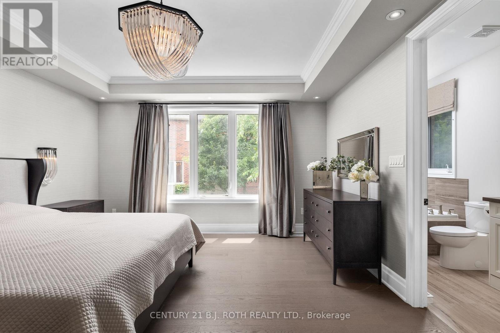 3 Cameron Street, Springwater, ON - Indoor Photo Showing Bedroom