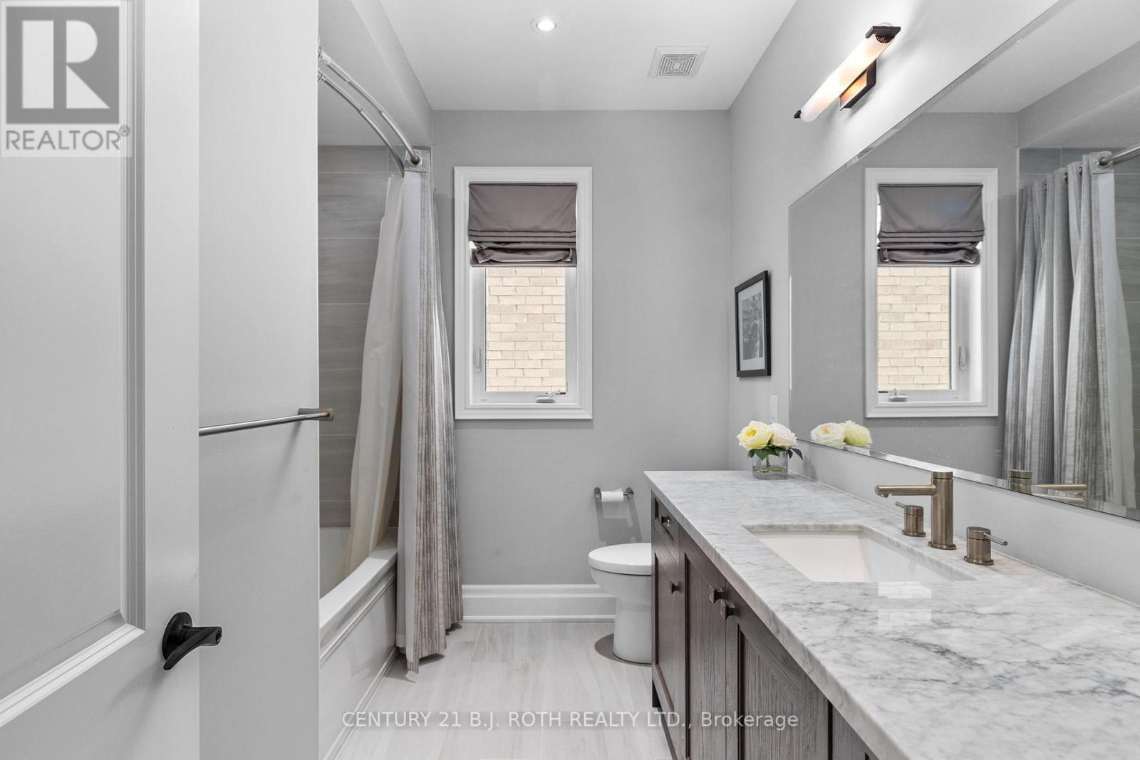 3 Cameron Street, Springwater, ON - Indoor Photo Showing Bathroom