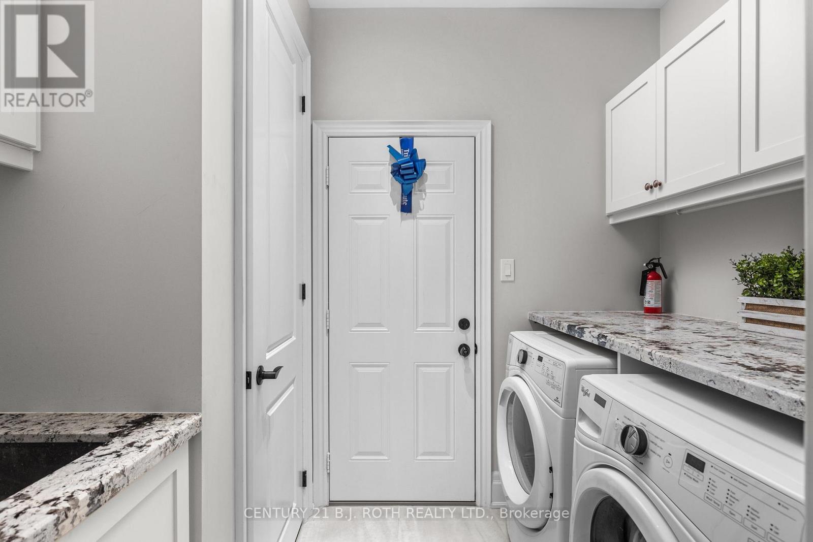 3 Cameron Street, Springwater, ON - Indoor Photo Showing Laundry Room