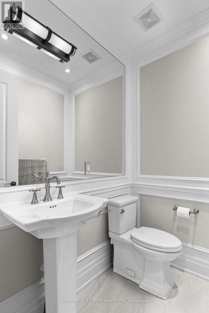 3 Cameron Street, Springwater, ON - Indoor Photo Showing Bathroom