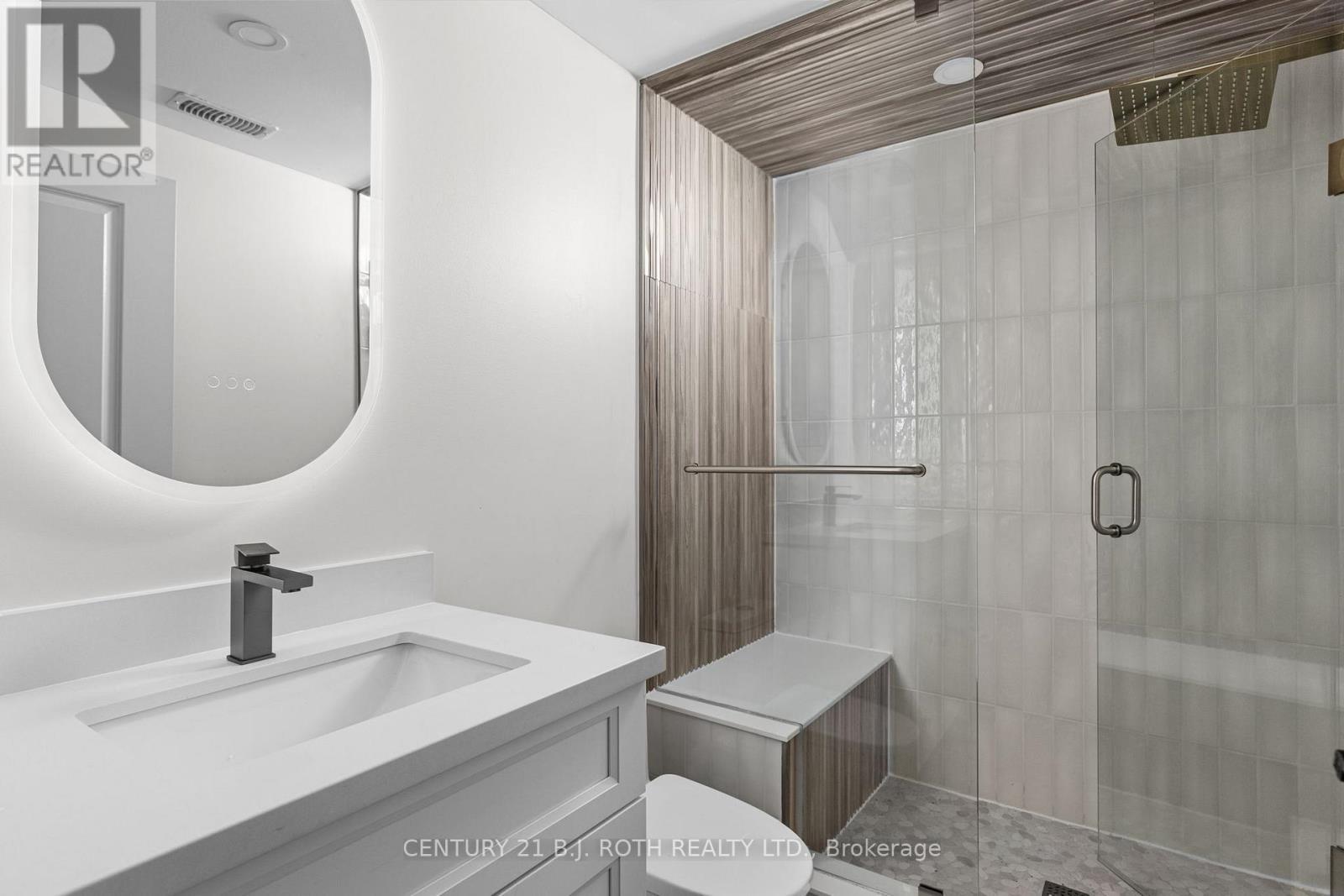 3 Cameron Street, Springwater, ON - Indoor Photo Showing Bathroom