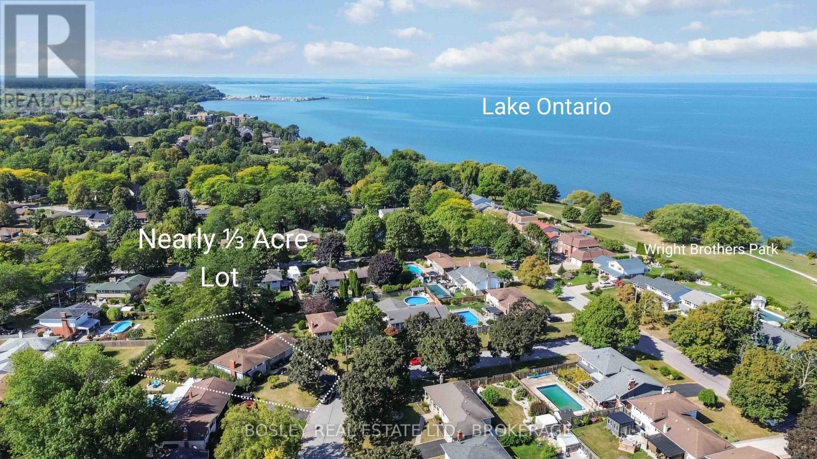 27 Meadowlark Crescent, St. Catharines (Lakeshore), ON - Outdoor With Body Of Water With View
