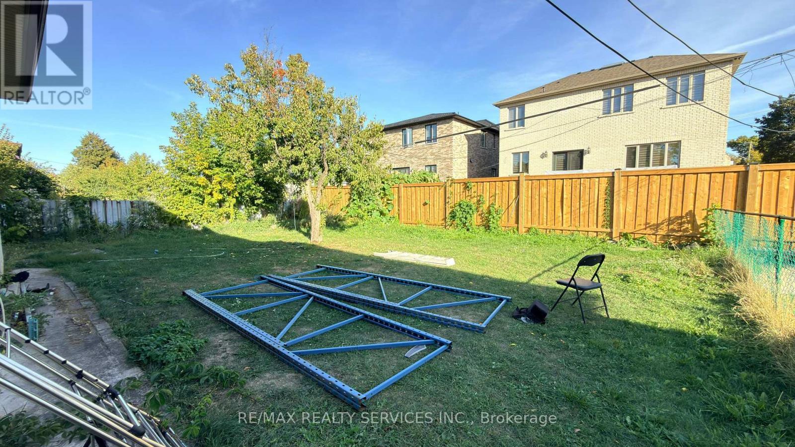 7684 Netherwood Road, Mississauga, ON - Outdoor