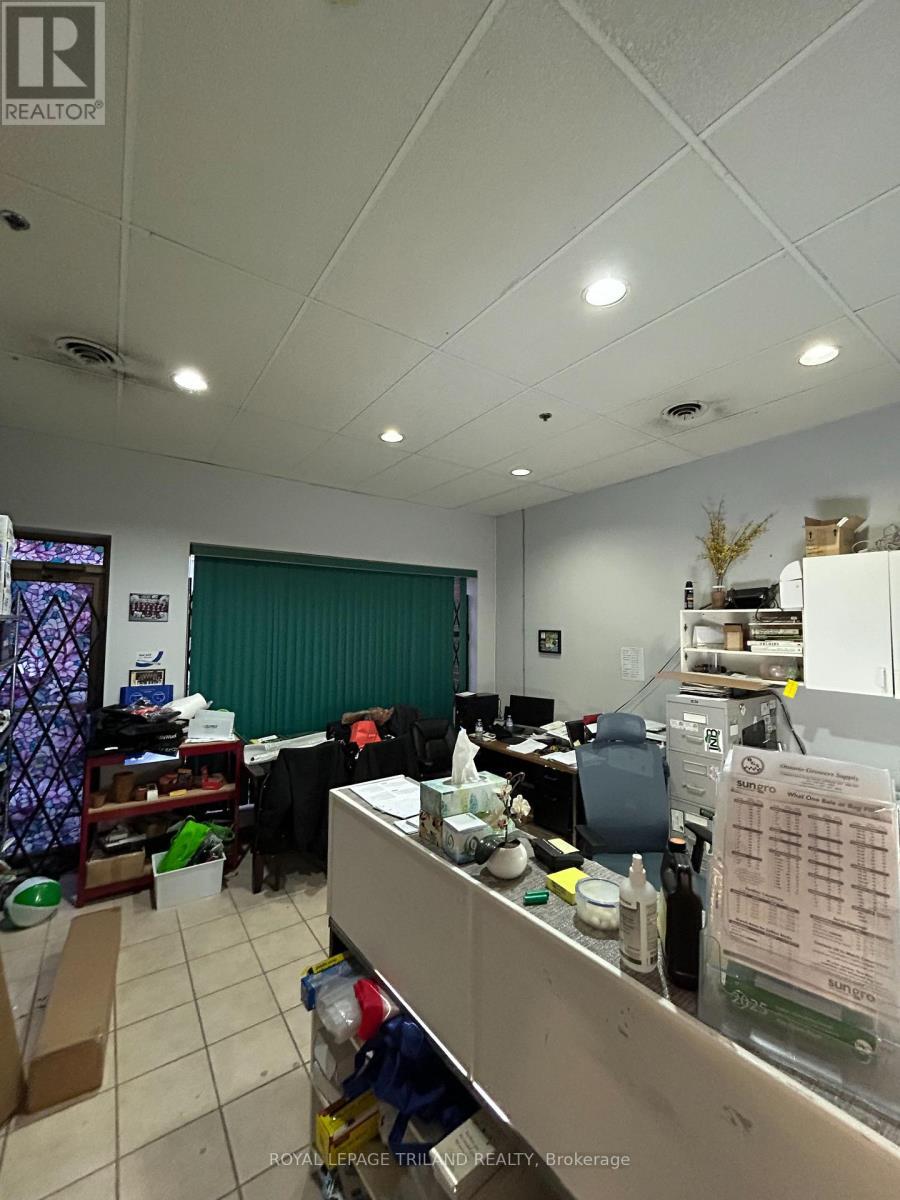 1-3 - 1 Adelaide Street N, London East (East K), ON