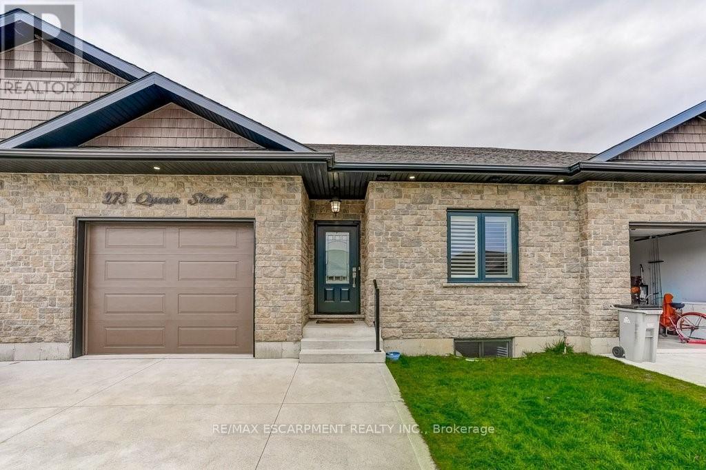 273 Queen Street W, North Perth, ON - Outdoor With Exterior