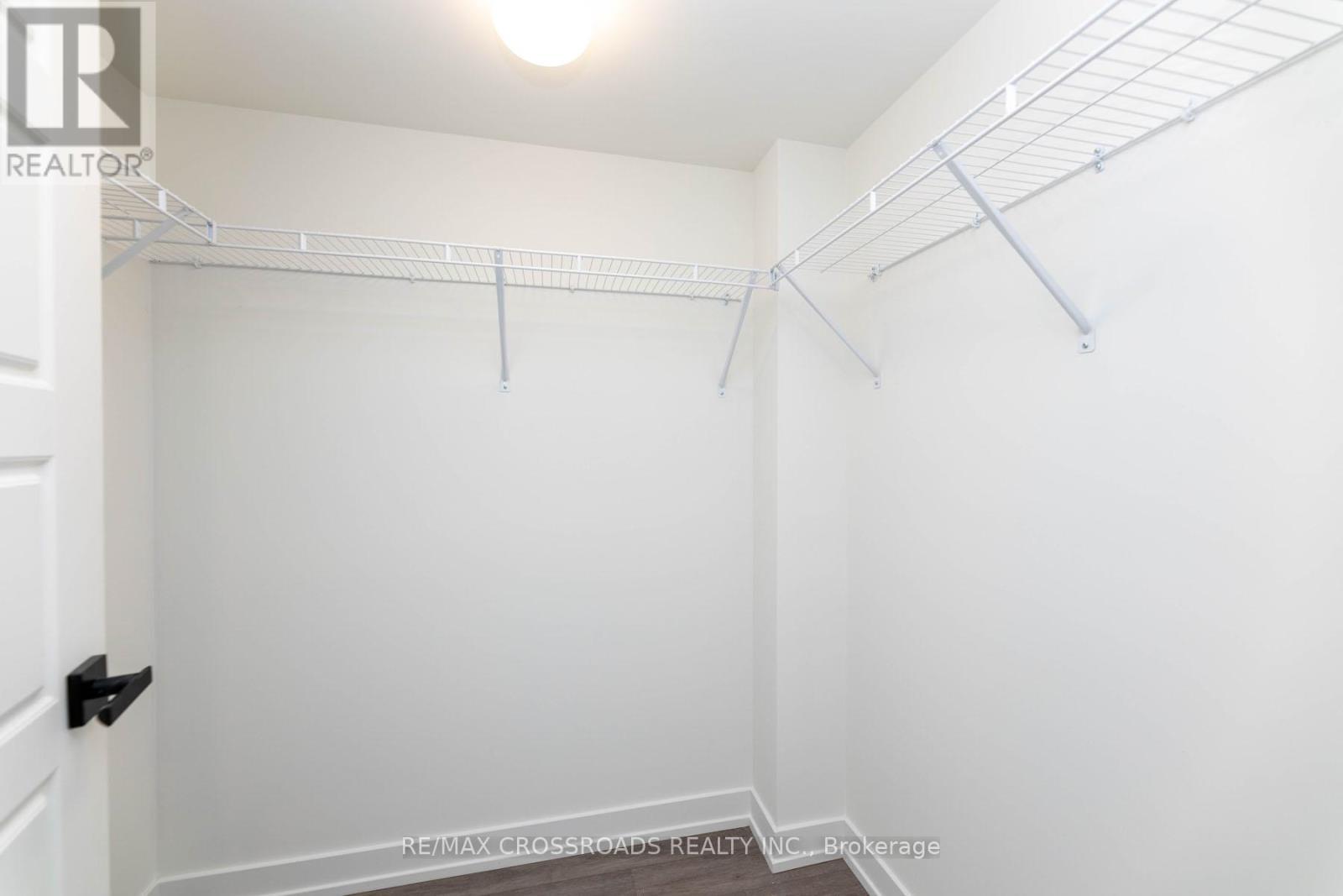 Th47 - 861 Sheppard Avenue W, Toronto, ON - Indoor With Storage