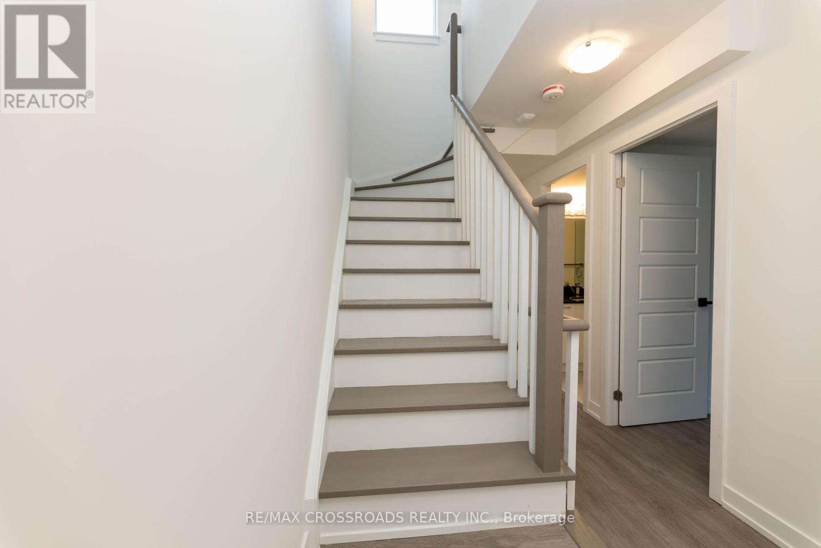 Th47 - 861 Sheppard Avenue W, Toronto, ON - Indoor Photo Showing Other Room