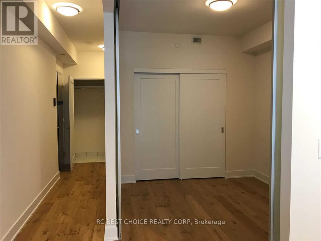 708 - 88 Cumberland Street, Toronto, ON - Indoor Photo Showing Other Room