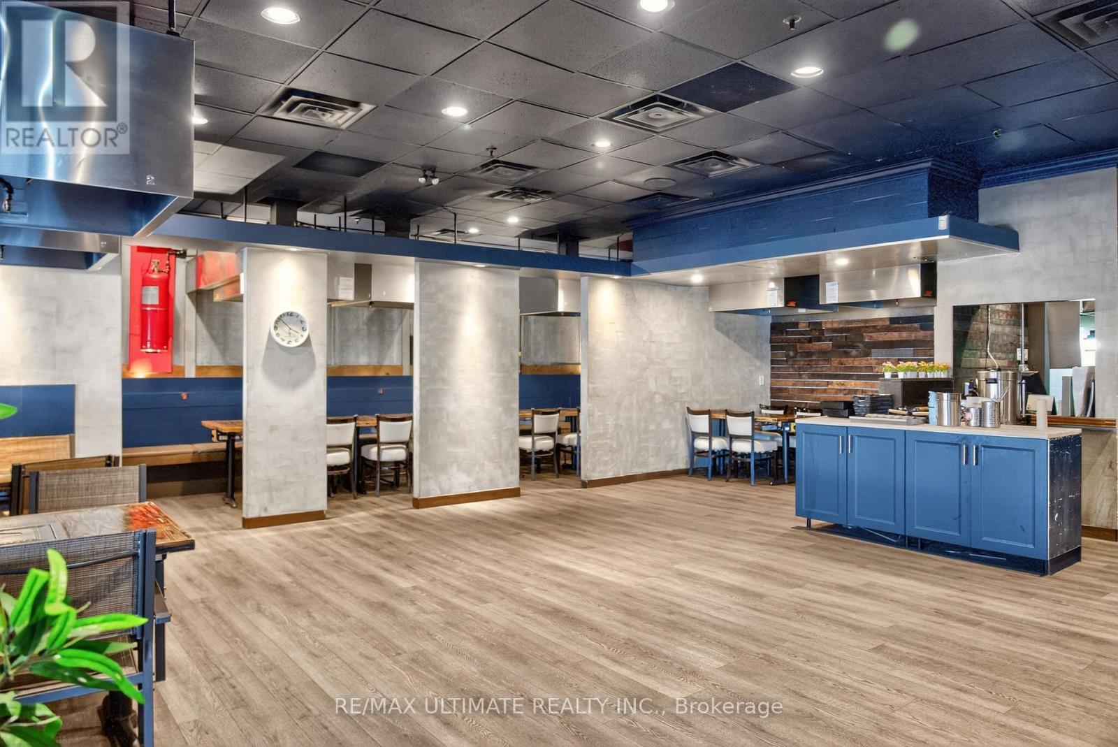 2A & 2B - 100 Steeles Avenue W, Vaughan, ON