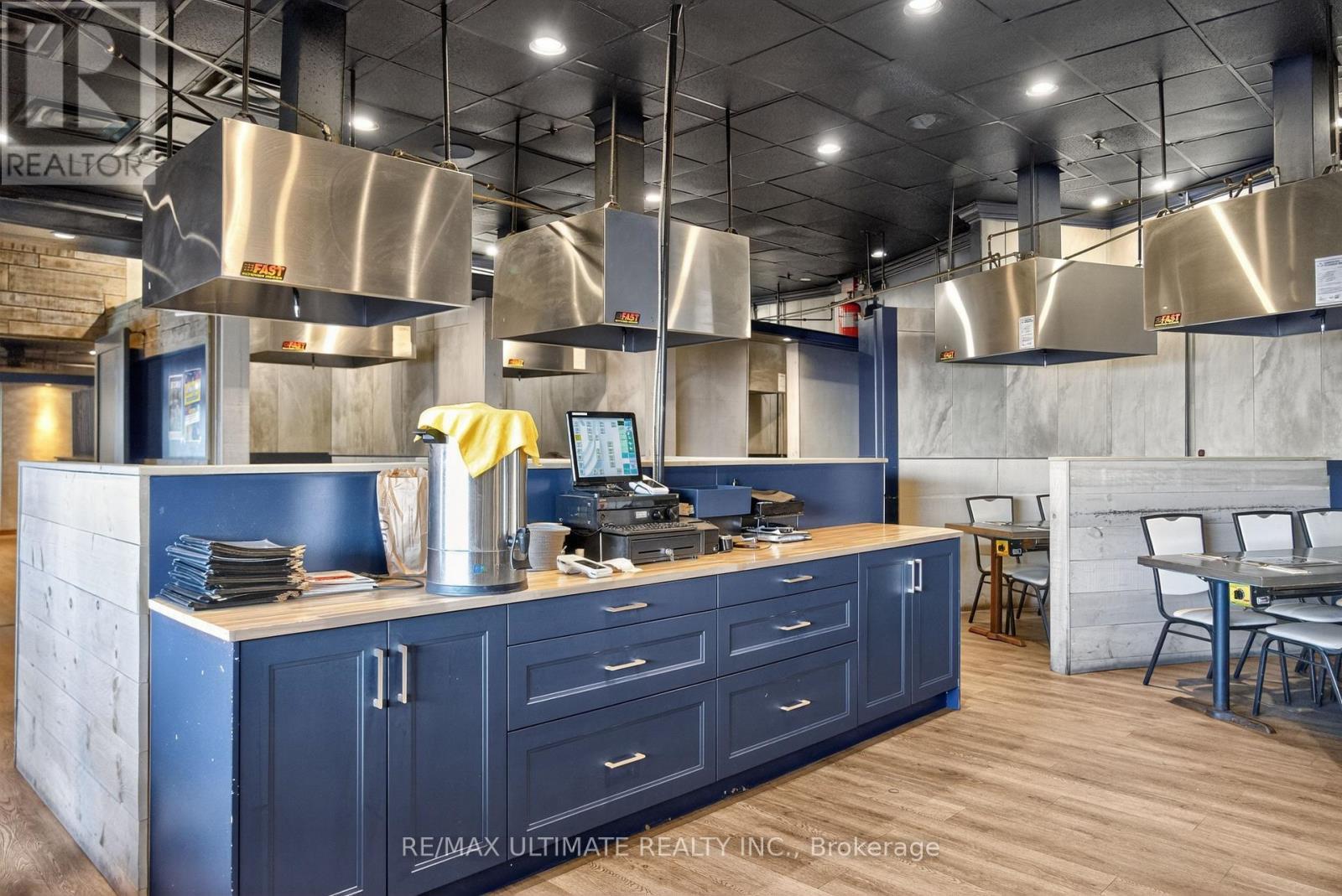 2A & 2B - 100 Steeles Avenue W, Vaughan, ON