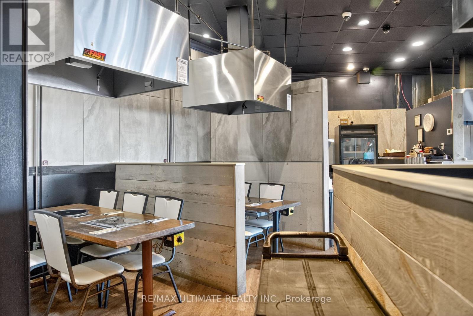 2A & 2B - 100 Steeles Avenue W, Vaughan, ON