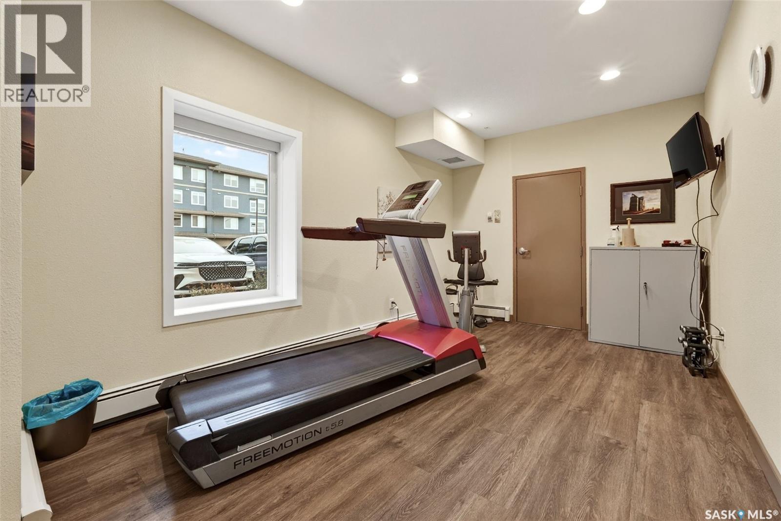 104 2311 Windsor Park Road, Regina, SK - Indoor Photo Showing Gym Room