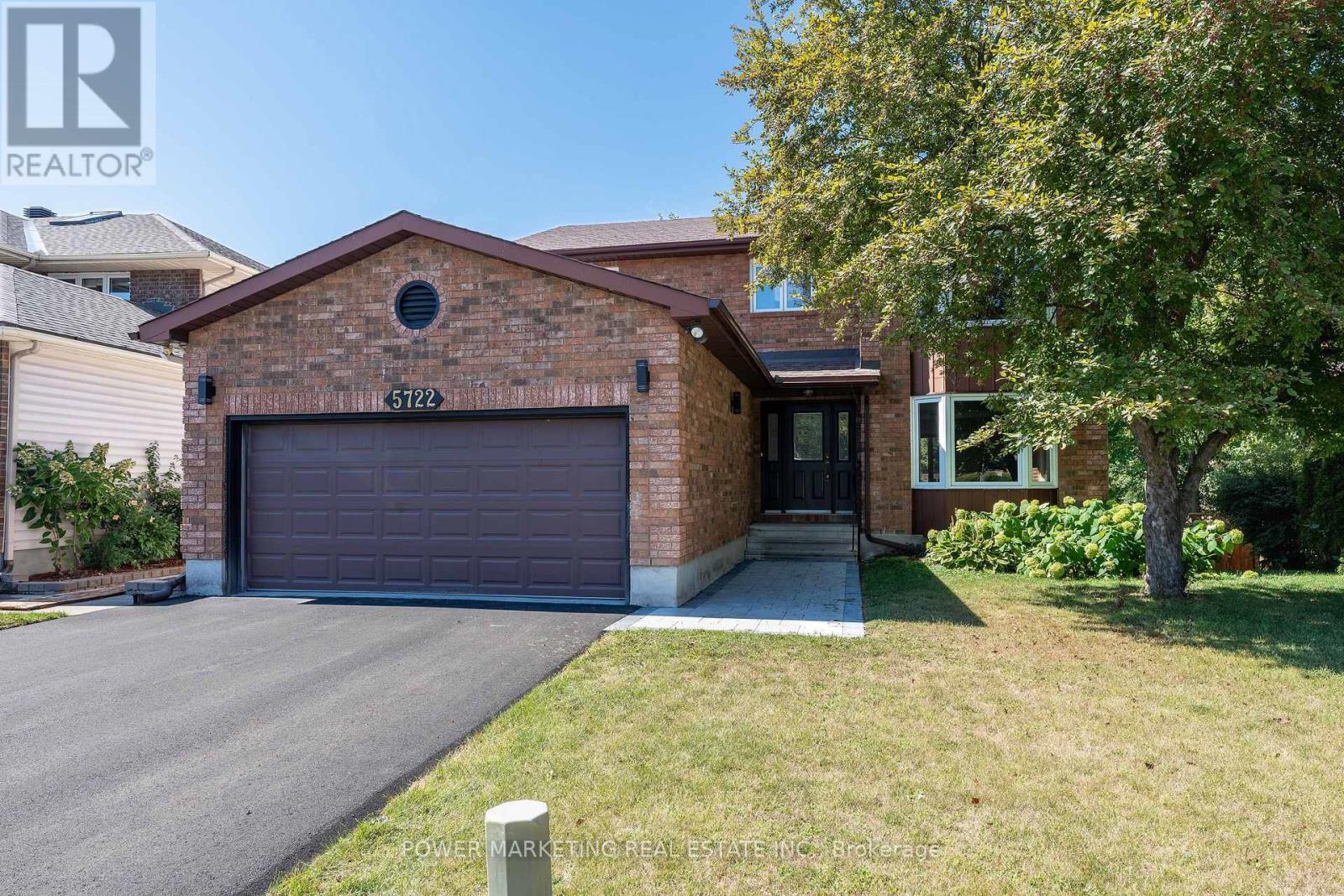 5722 Kemplane Court, Ottawa, ON - Outdoor