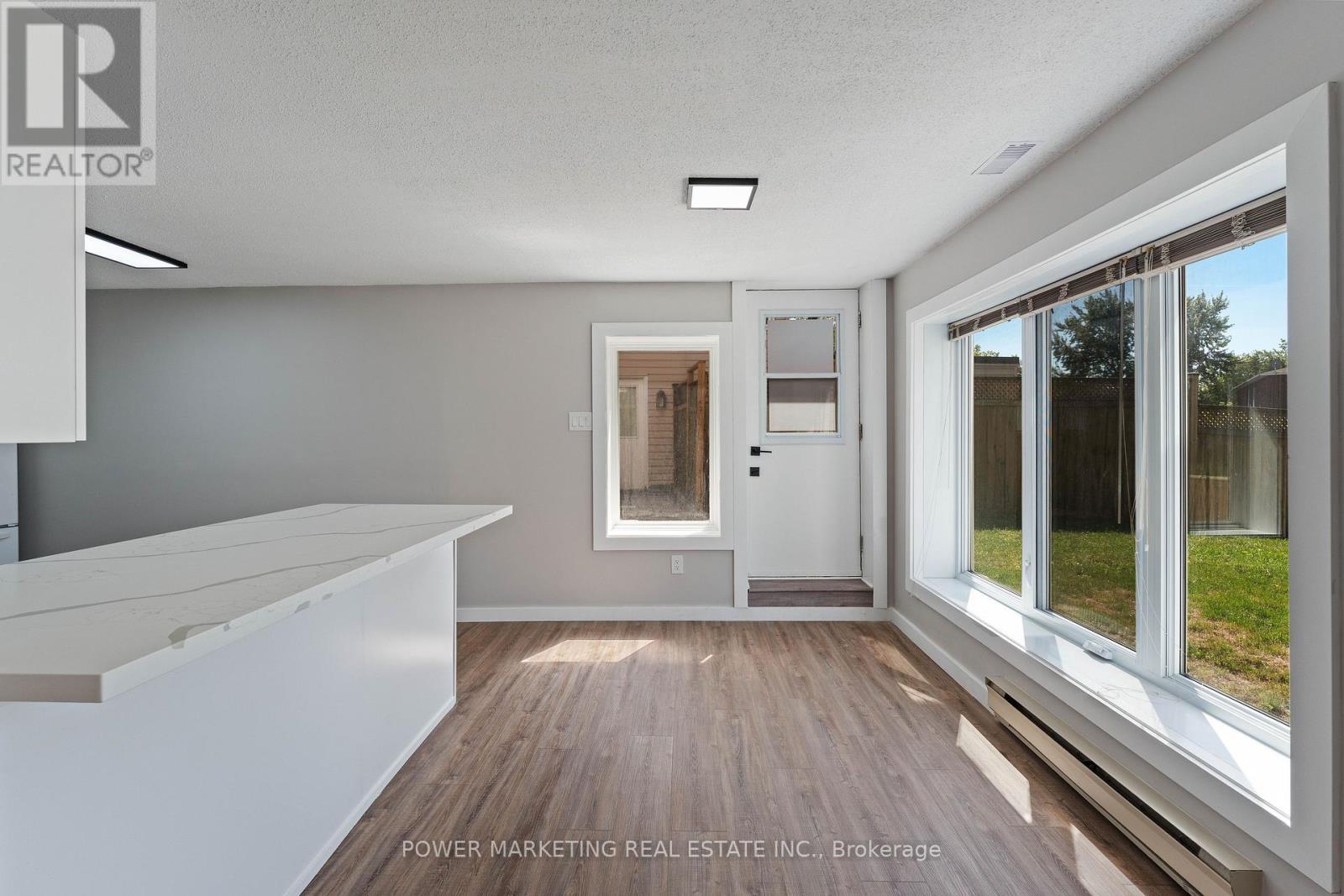 5722 Kemplane Court, Ottawa, ON - Indoor Photo Showing Other Room