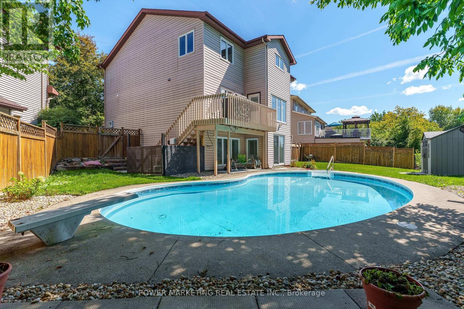5722 Kemplane Court, Ottawa, ON - Outdoor With In Ground Pool With Backyard