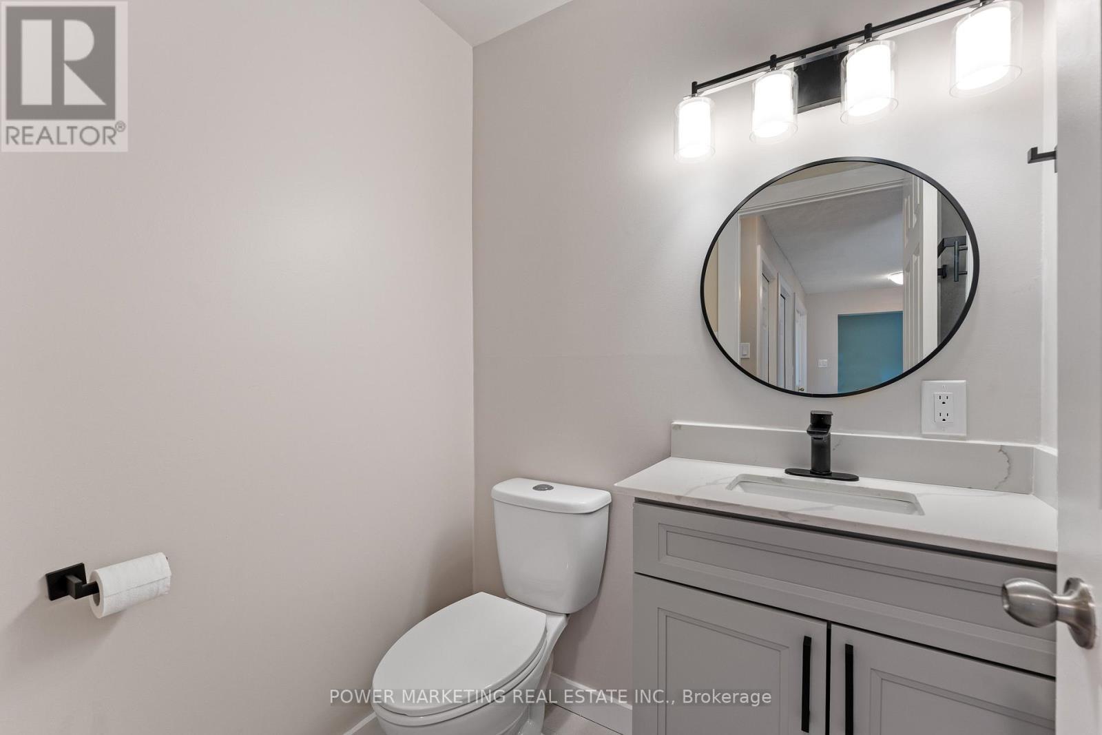 5722 Kemplane Court, Ottawa, ON - Indoor Photo Showing Bathroom