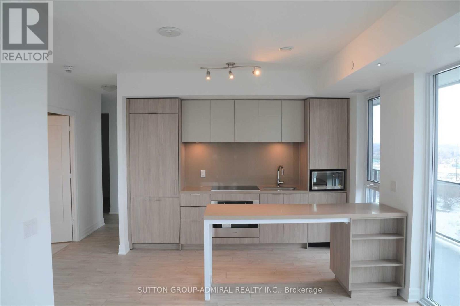 1704 - 70 Annie Craig Drive, Toronto, ON - Indoor