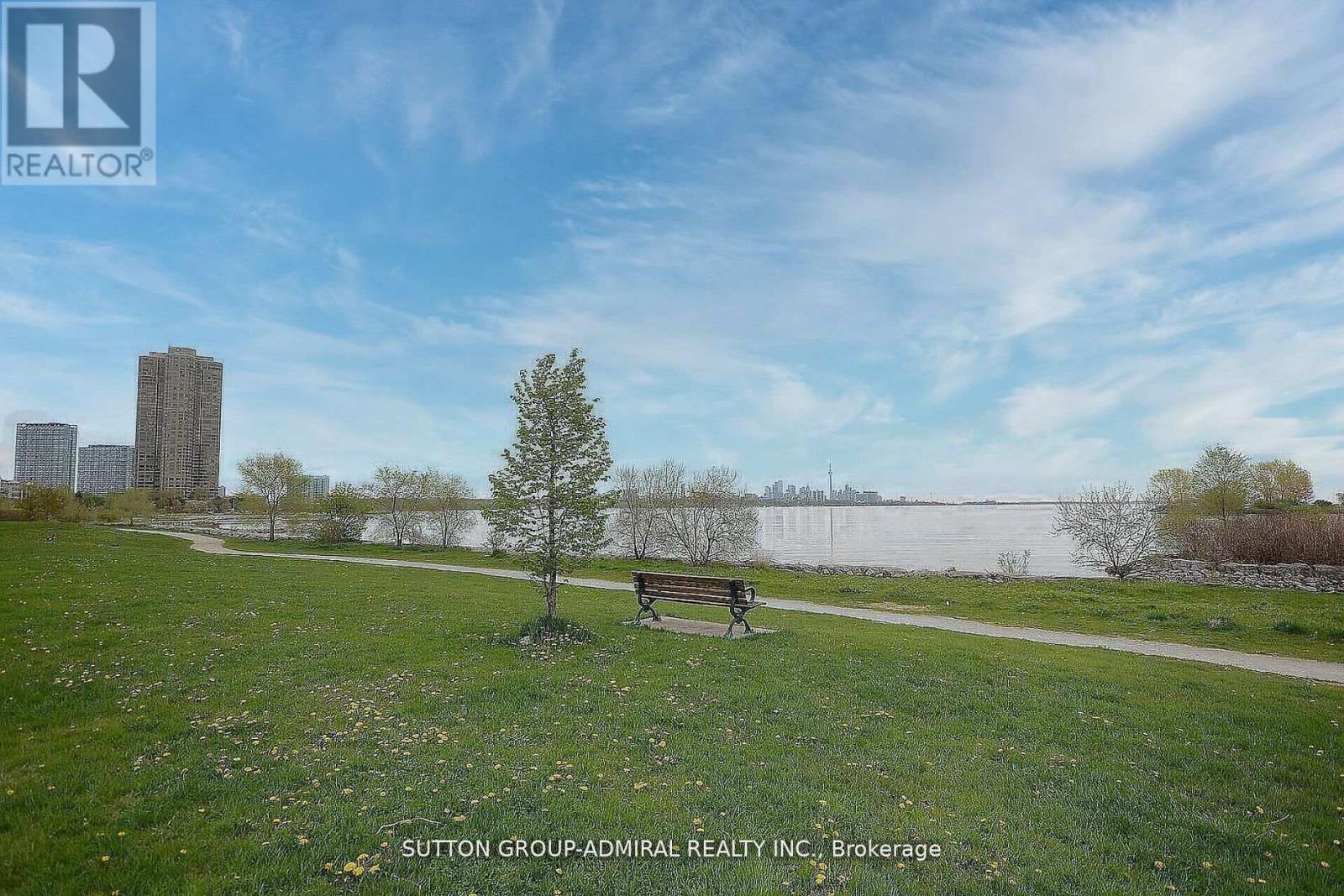 1704 - 70 Annie Craig Drive, Toronto, ON - Outdoor With View