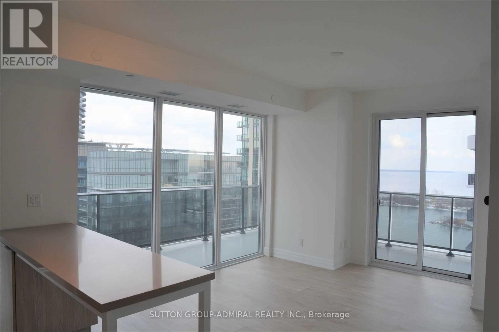 1704 - 70 Annie Craig Drive, Toronto, ON - Indoor Photo Showing Other Room