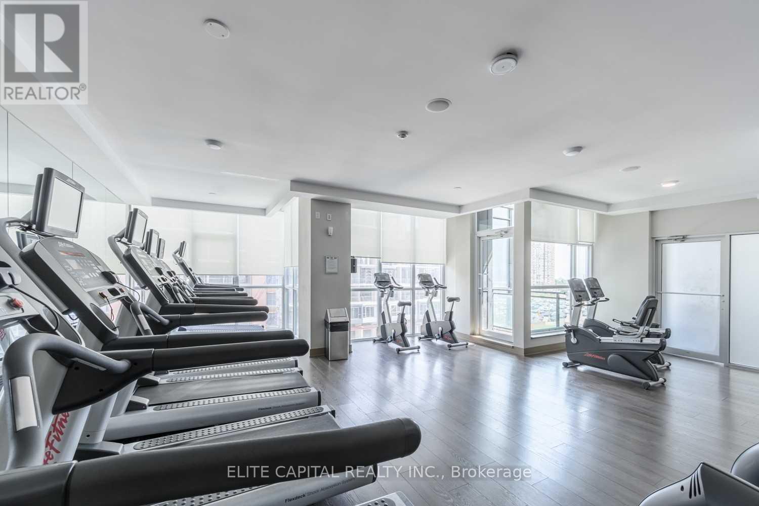 1409 - 4099 Brickstone Mews, Mississauga, ON - Indoor Photo Showing Gym Room