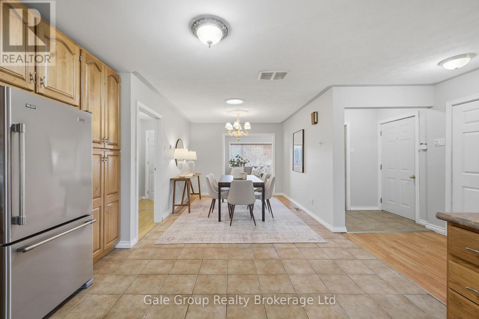12615 Bay-Nor Boundary Road, Bayham, ON - Indoor Photo Showing Dining Room