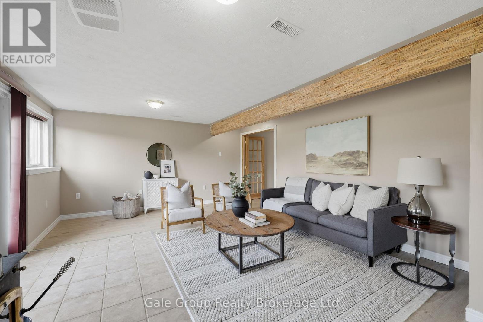 12615 Bay-Nor Boundary Road, Bayham, ON - Indoor Photo Showing Other Room