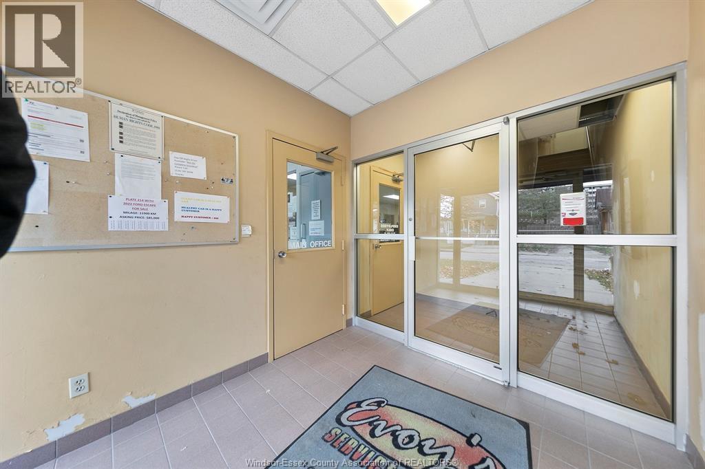 350 Tuscarora / 634 Mcdougall, Windsor, ON