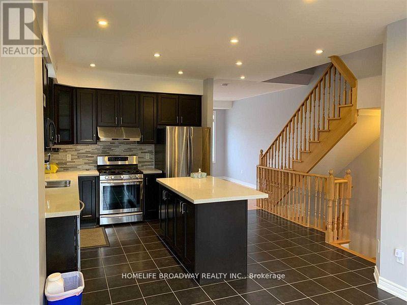 5 Toulouse Court, Markham, ON - Indoor Photo Showing Kitchen With Stainless Steel Kitchen