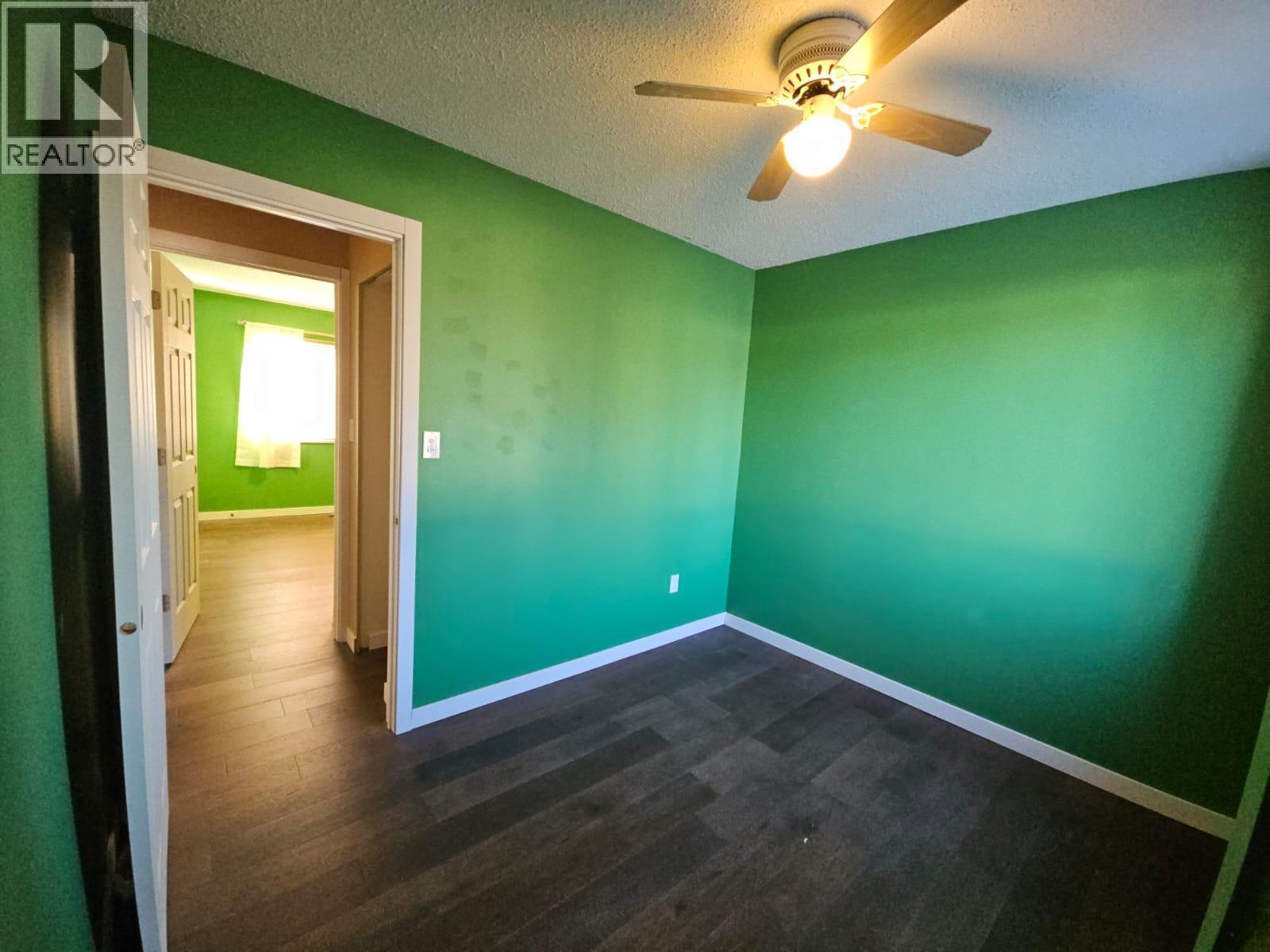 116 Birch Avenue, Tumbler Ridge, BC - Indoor Photo Showing Other Room