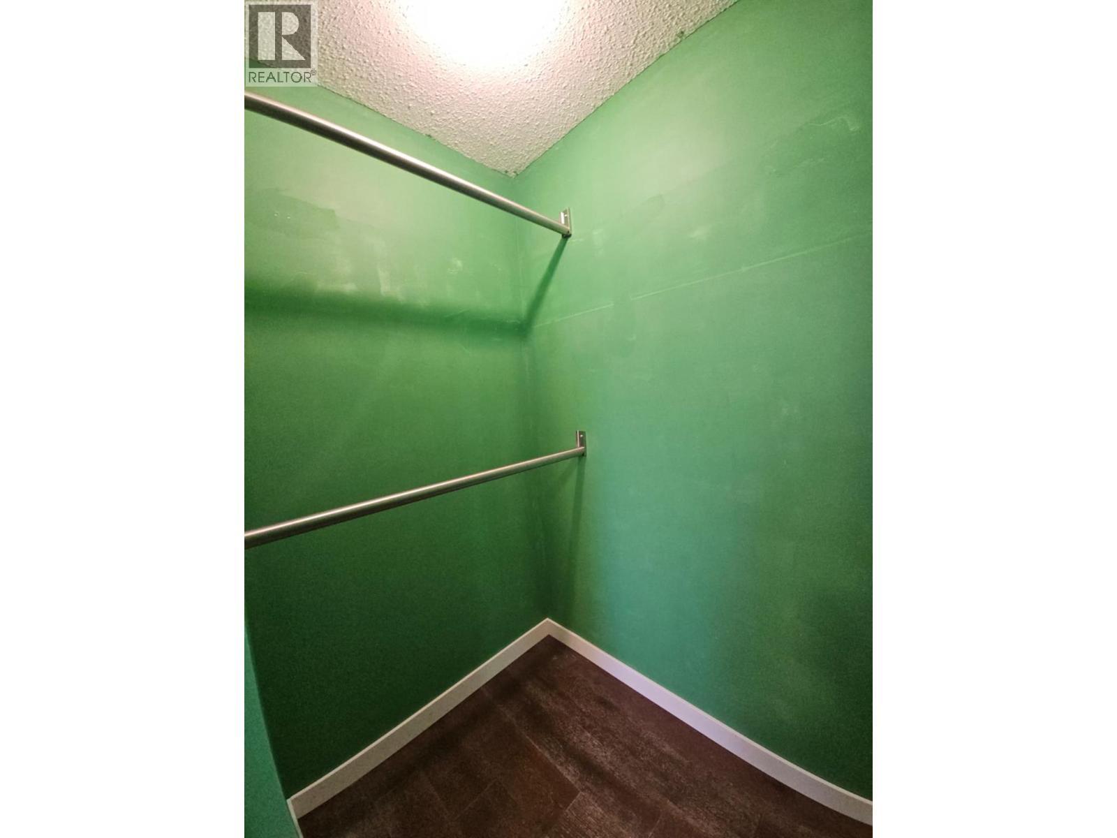 116 Birch Avenue, Tumbler Ridge, BC - Indoor Photo Showing Other Room