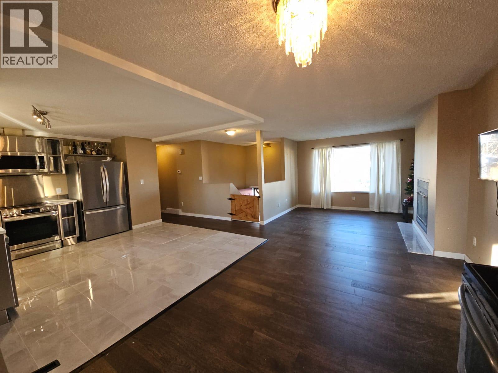 116 Birch Avenue, Tumbler Ridge, BC - Indoor