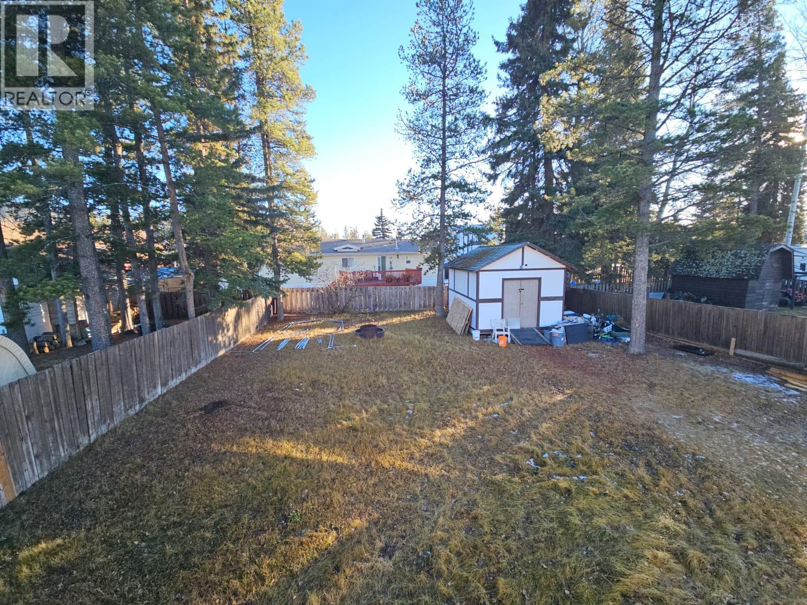 116 Birch Avenue, Tumbler Ridge, BC - Outdoor