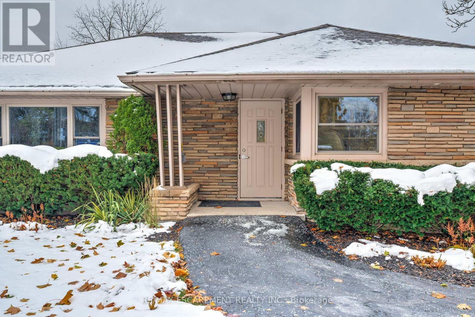 2409 Walker'S Line, Burlington, ON