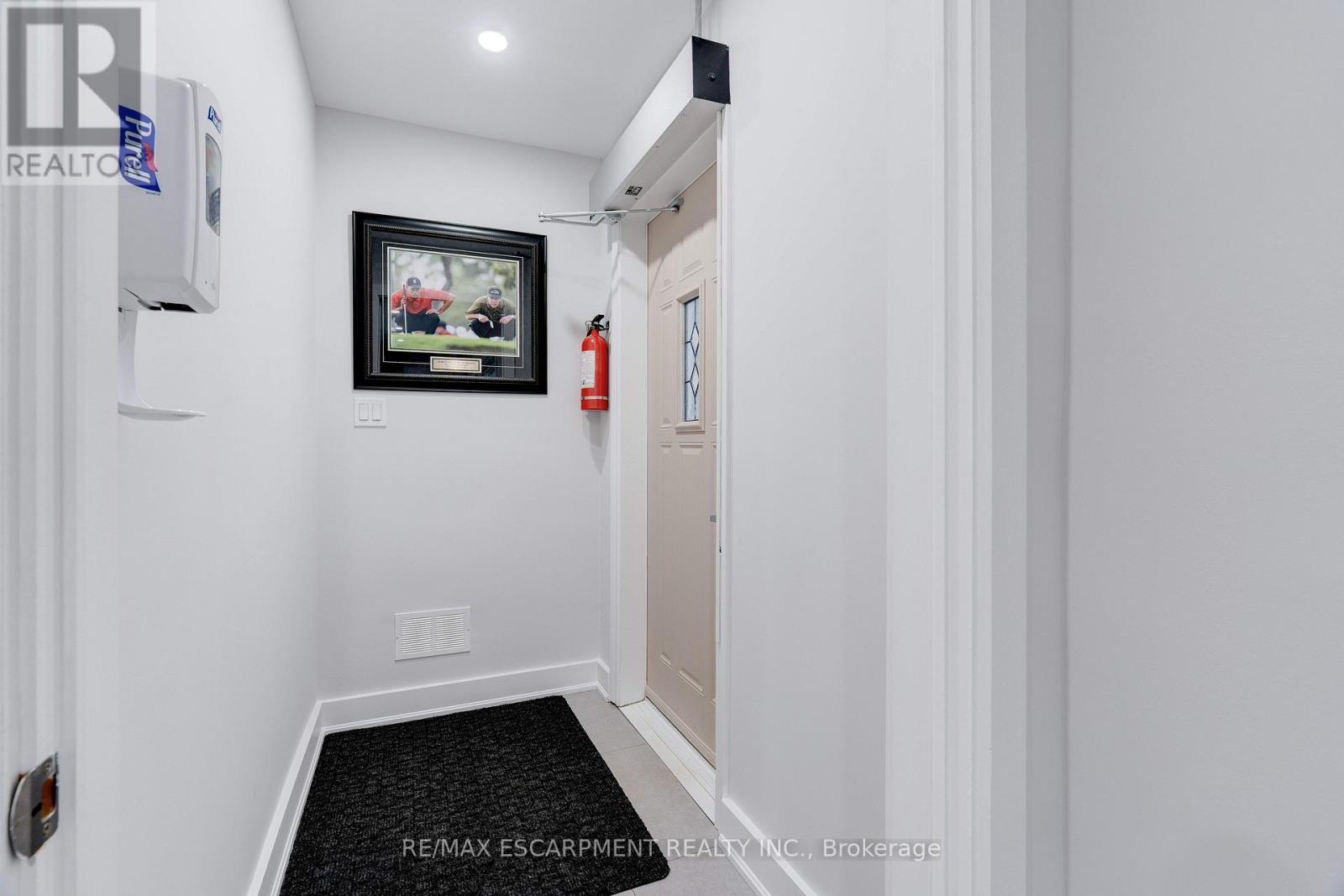 2409 Walker'S Line, Burlington, ON