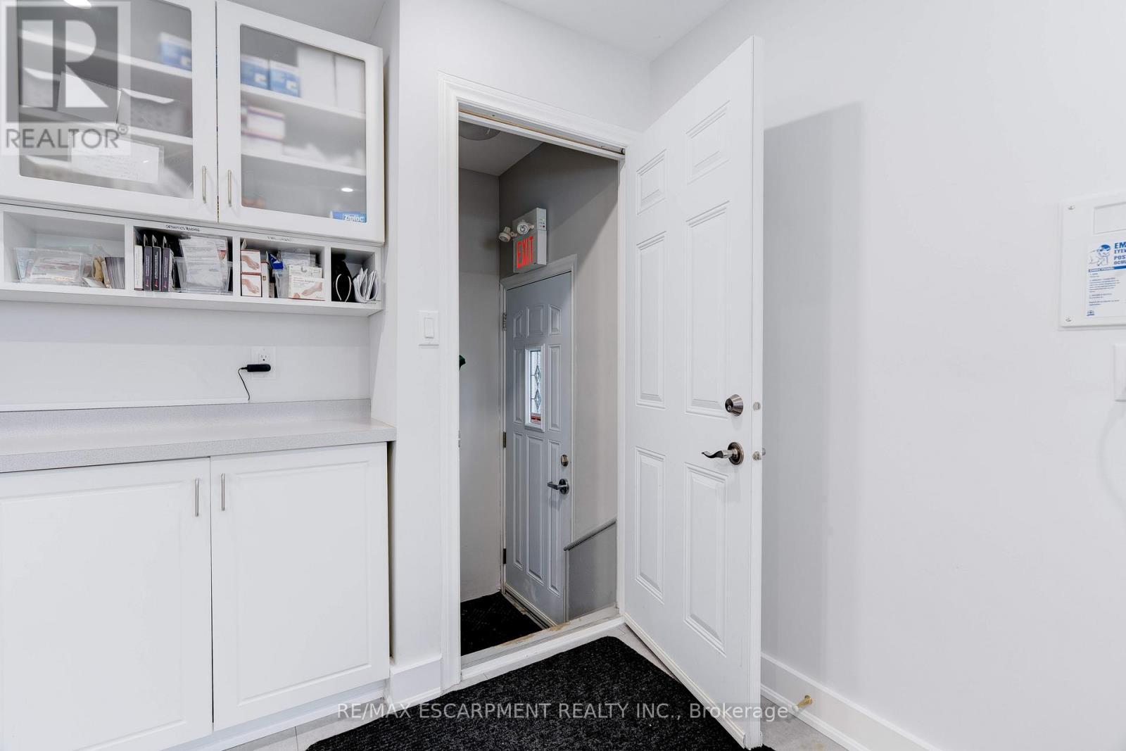 2409 Walker'S Line, Burlington, ON