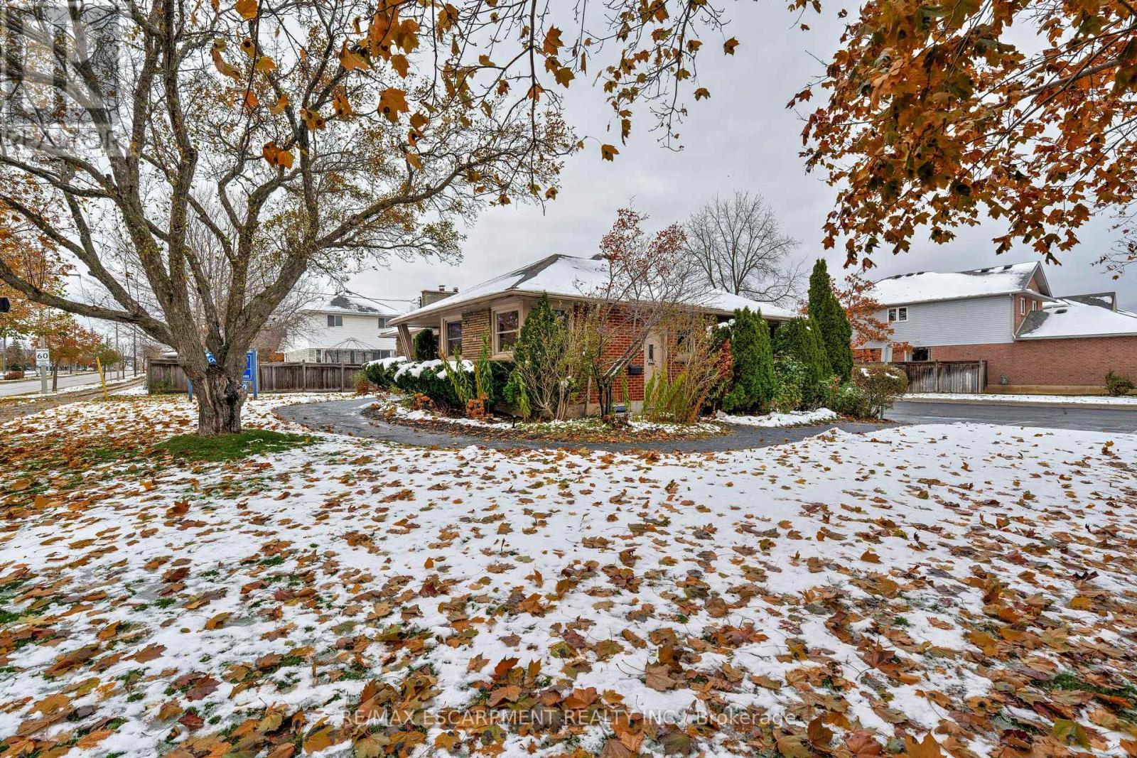 2409 Walker'S Line, Burlington, ON