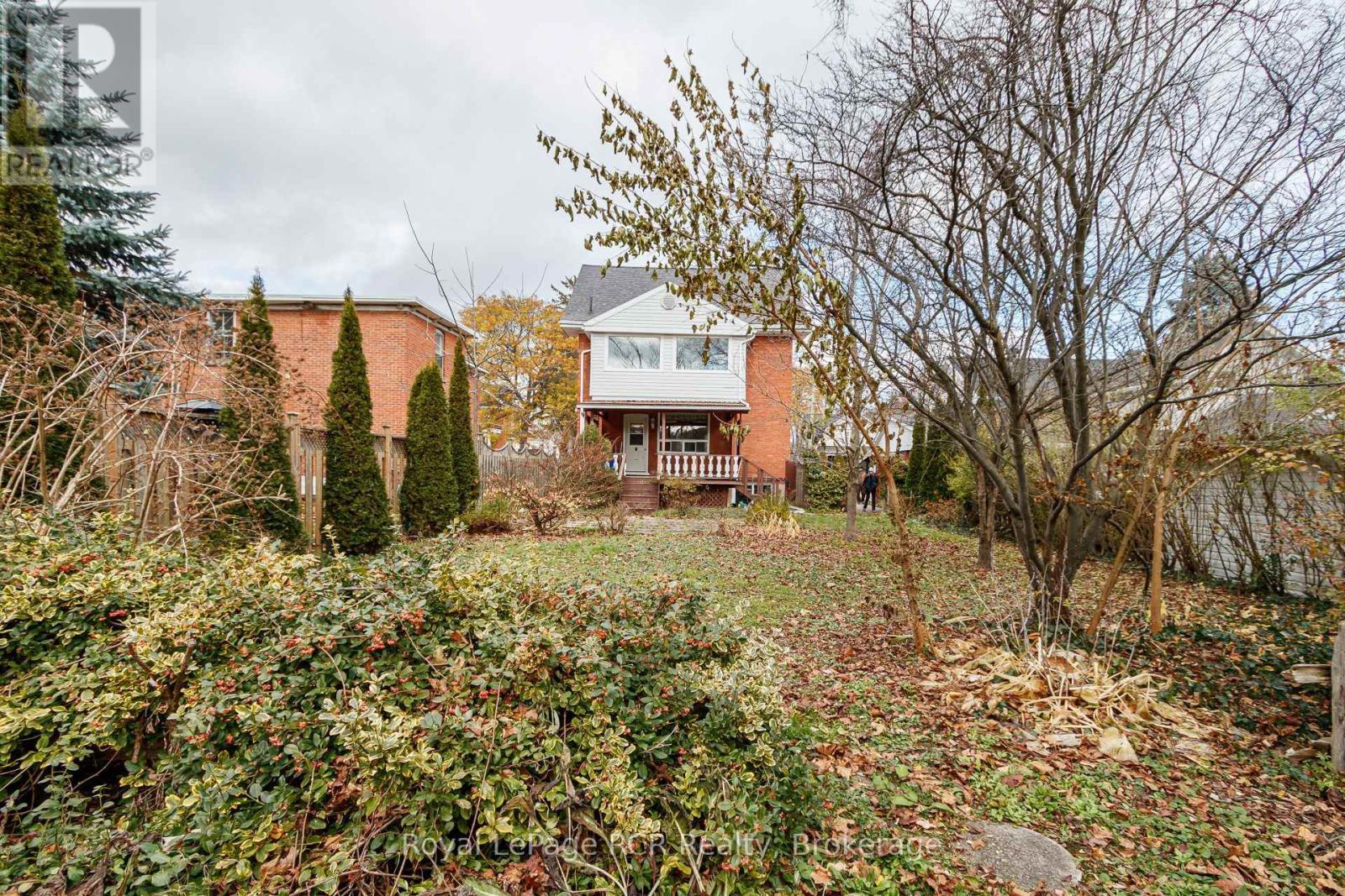 View of the back of the home - 143 Trowbridge Street W, Meaford, ON - Outdoor