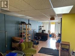 Upper Level - South Side -