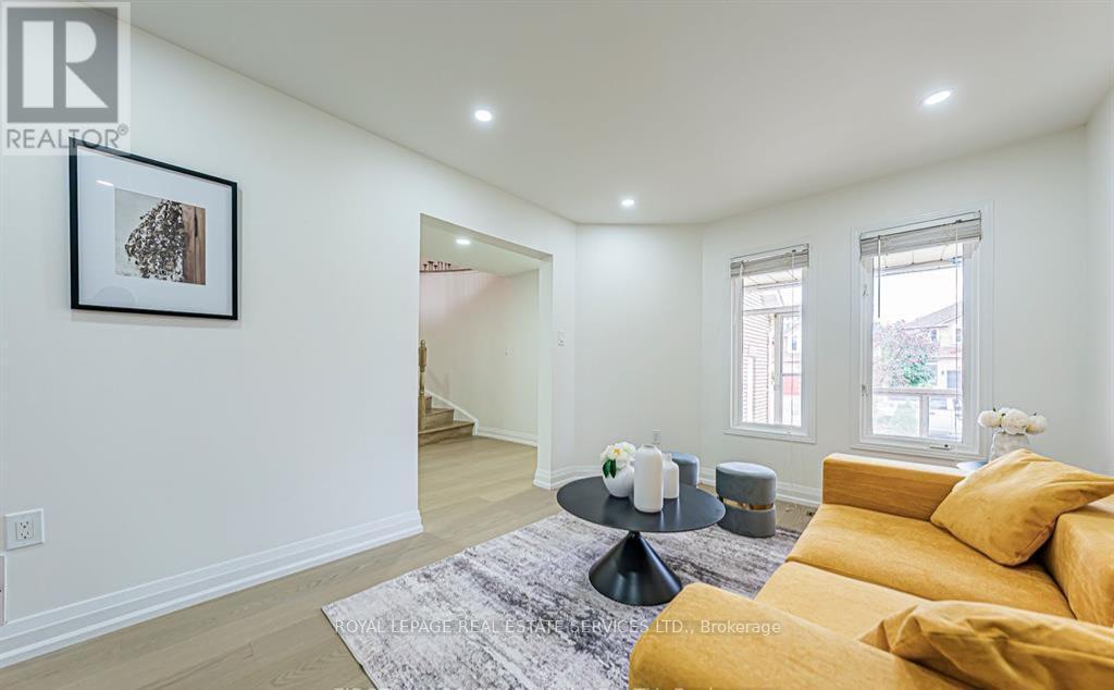 4797 Rosebush Road, Mississauga, ON - Indoor