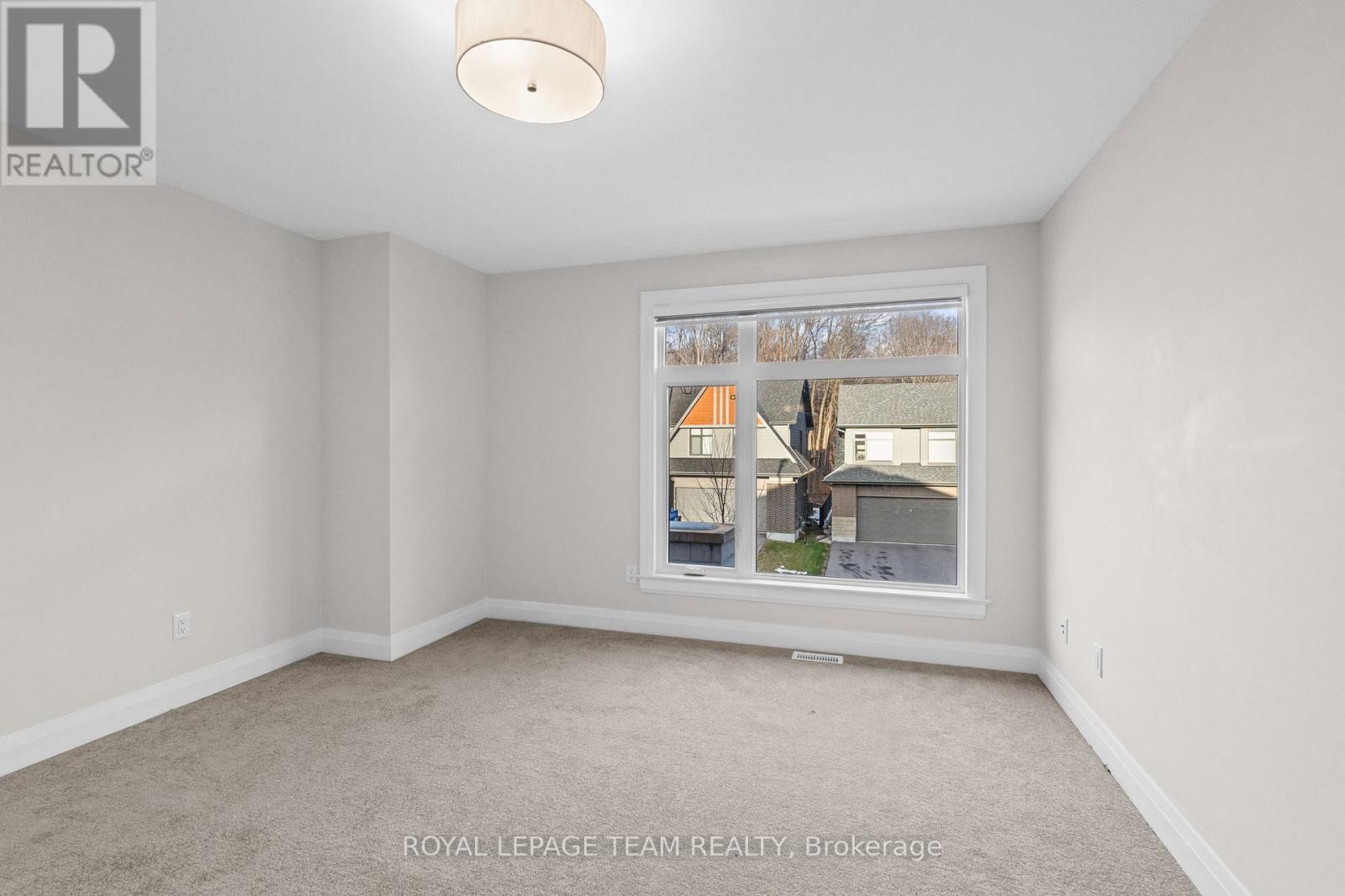 Bedroom - 200 Ketchikan Crescent, Ottawa, ON - Indoor Photo Showing Other Room